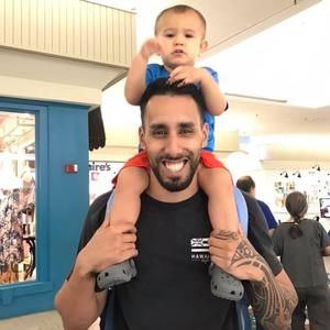 Meet your Posher, Keli'i